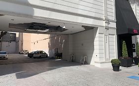 Hotel Santa Rosa Suites